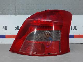 фонарь задний правый Toyota Yaris XP9 2006, 1.3 л., бензин, МКПП, хетчбэк 5 дв.