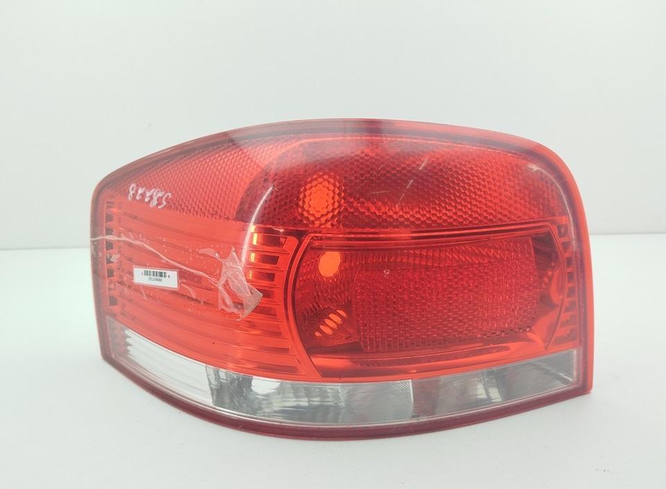 фонарь задний левый Audi A3 8P 2003, 1.6 л., бензин, МКПП, серый, хетчбэк 3 дв., 8P0945095