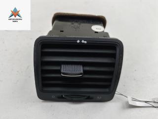 дефлектор обдува салона Volkswagen Golf 5 поколение 2004, 2.0 л., дизель, МКПП, чёрный, хетчбэк 5 дв., 1K0819710