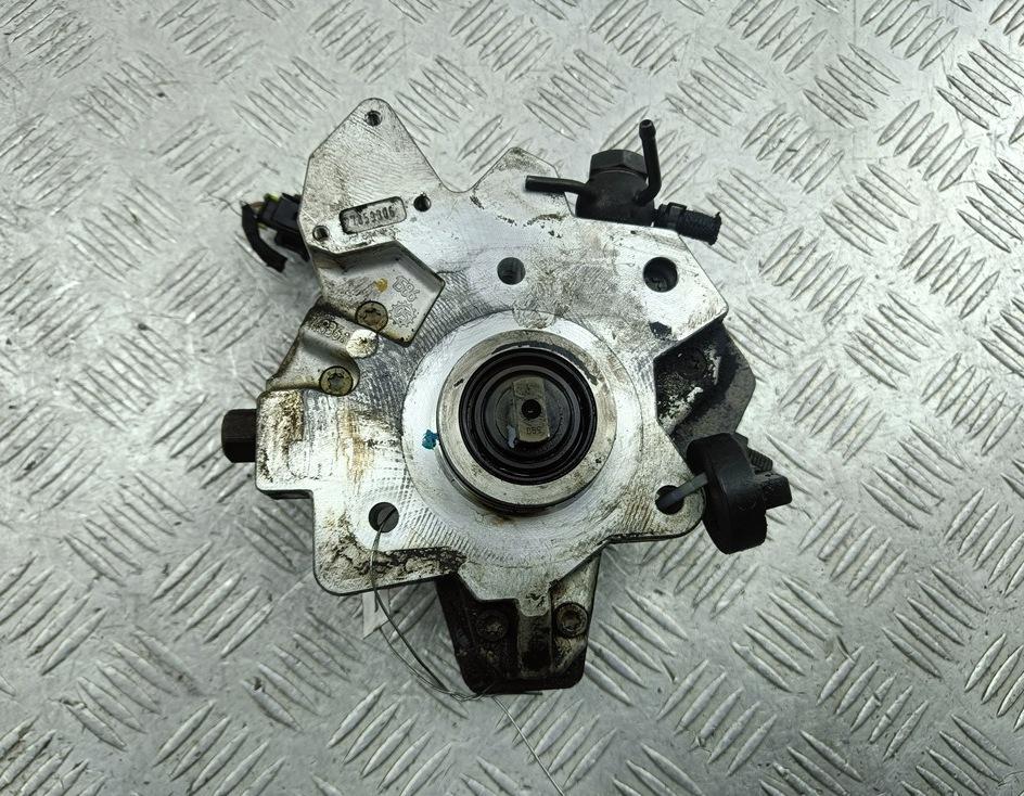 ТНВД Hyundai Santa Fe 2 поколение (CM) 2006, 2.2 л., дизель, МКПП, серый, внедорожник 5 дв., 3310027400, 0445010121 - фото №1