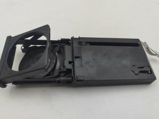 подстаканник Audi A4 B6 2004, 2.0 л., бензин, МКПП, чёрный, универсал, 8E1862534