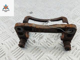 скоба суппорта Hyundai Terracan 1 поколение 2001, 2.9 л., дизель, МКПП, серый, внедорожник 5 дв.