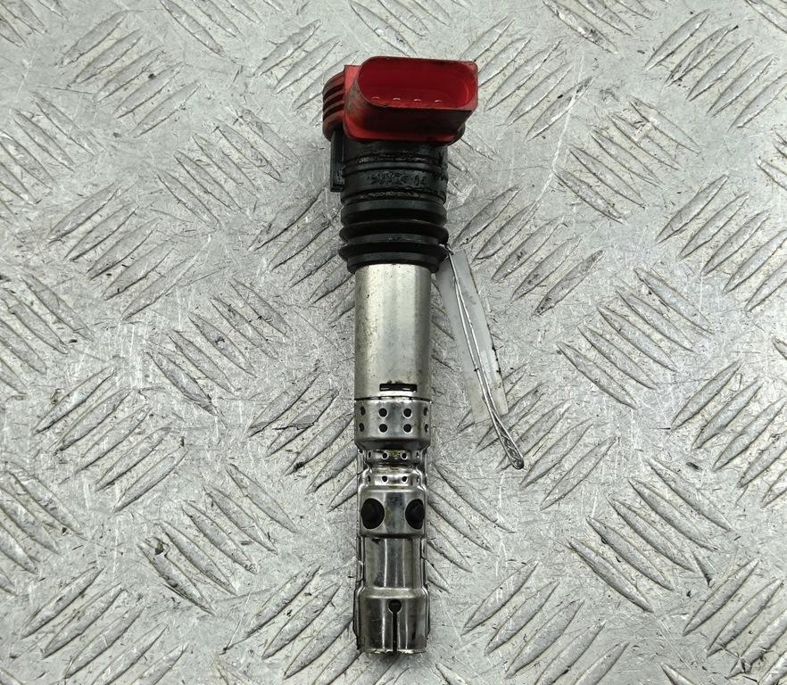 катушка зажигания Audi A4 B6 2004, 3.0 л., бензин, АКПП, чёрный, универсал, 0040102051