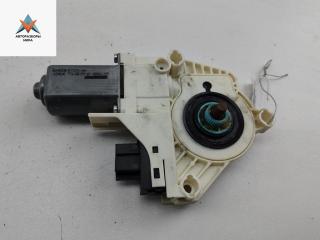 моторчик стеклоподъемника передний правый Audi A6 4F/C6 2006, 2.7 л., дизель, МКПП, чёрный, универсал, 4F0959802D