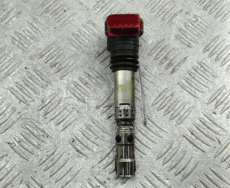 катушка зажигания Audi A4 B6 2004, 3.0 л., бензин, АКПП, чёрный, универсал, 0040102051