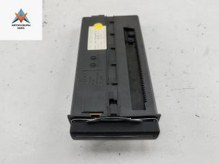 бардачок Audi A3 8P 2003, 1.6 л., бензин, МКПП, серый, хетчбэк 3 дв., 8P0941561