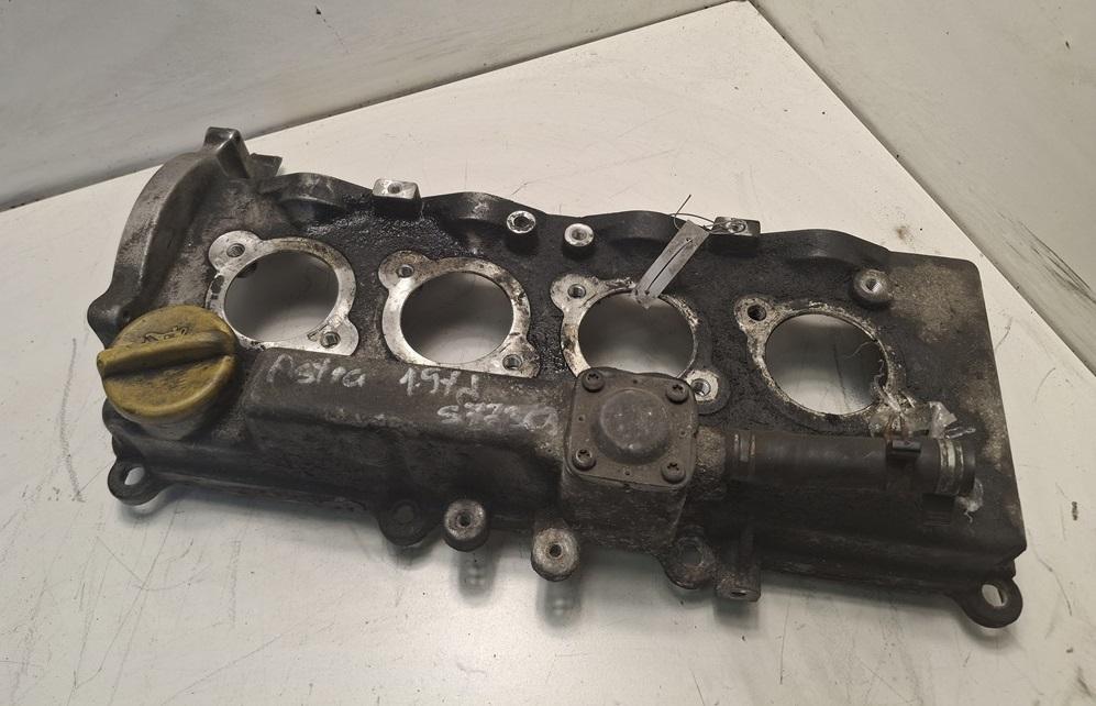 клапанная крышка Opel Astra H 2005, 1.7 л., дизель