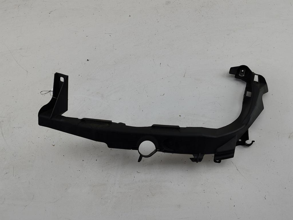 крепление фары левой BMW 3 E90/E91/E92/E93 2006, 2.0 л., бензин, МКПП, серый, универсал, 7116707