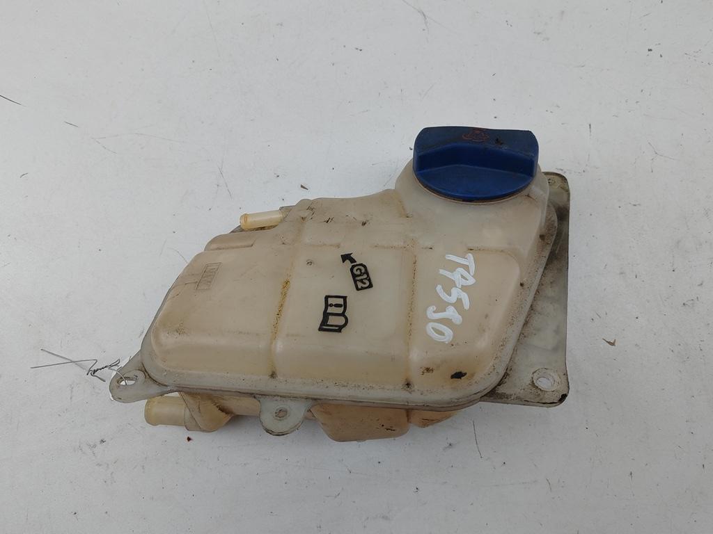 бачок расширительный Volkswagen Passat B5+ (GP) 2002, 1.9 л., дизель, 8D0121403L