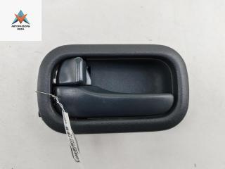 ручка внутренняя передняя левая Nissan Almera N16 [рестайлинг] 2003, 1.5 л., бензин, МКПП, красный, хетчбэк 5 дв.