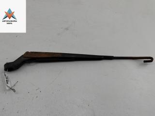 Щеткодержатель (поводок стеклоочистителя) задний Hyundai Terracan 1 поколение 2001, 2.9 л., дизель, МКПП, серый, внедорожник 5 дв.