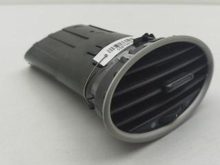 дефлектор обдува салона Ford Focus 2 поколение [рестайлинг] 2007, 1.8 л., бензин, МКПП, серый, универсал, 4M51A014L21