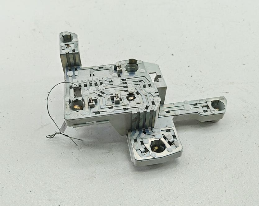 Плата фонаря заднего правого Ford Mondeo 3 поколение 2002, 2.0 л., бензин, МКПП, чёрный, хетчбэк 5 дв., 1S7X13N411A - фото №1