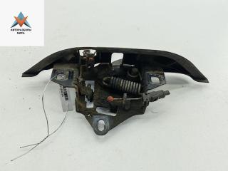 замок капота Volkswagen Passat B5 1999, 1.9 л., дизель, МКПП, зелёный, универсал, 3B0823509K