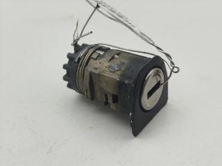 личинка дверного замка Audi A6 4F/C6 2006, 2.7 л., дизель, МКПП, чёрный, универсал, 4F0837063