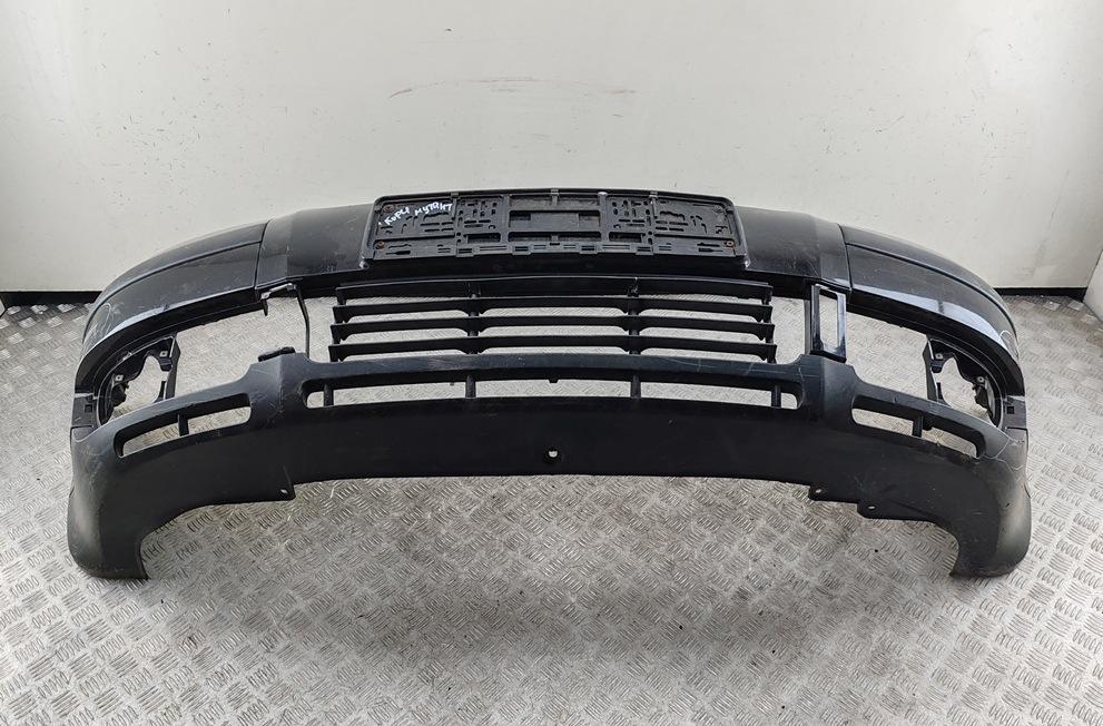 бампер передний Volkswagen Passat B5+ (GP) 2003, бензин, чёрный, универсал, 3B0807217
