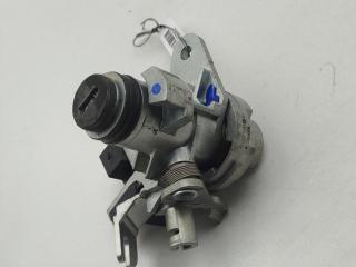 Личинка замка багажника Audi A6 4F/C6 2004, 2.0 л., дизель, МКПП, чёрный, седан, 8E0827573C