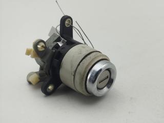 Личинка замка багажника Audi 80 B3 1991, 1.8 л., бензин, МКПП, синий, седан
