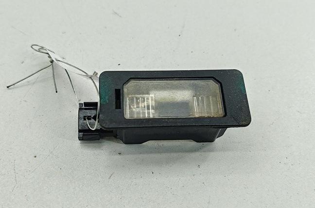 подсветка номера BMW 5 E39 1996, 2.0 л., бензин, МКПП, зелёный, седан, 871026