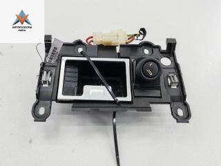 пепельница BMW 5 серия E60/E61 2006, 2.5 л., бензин, АКПП, чёрный, седан, 7034087
