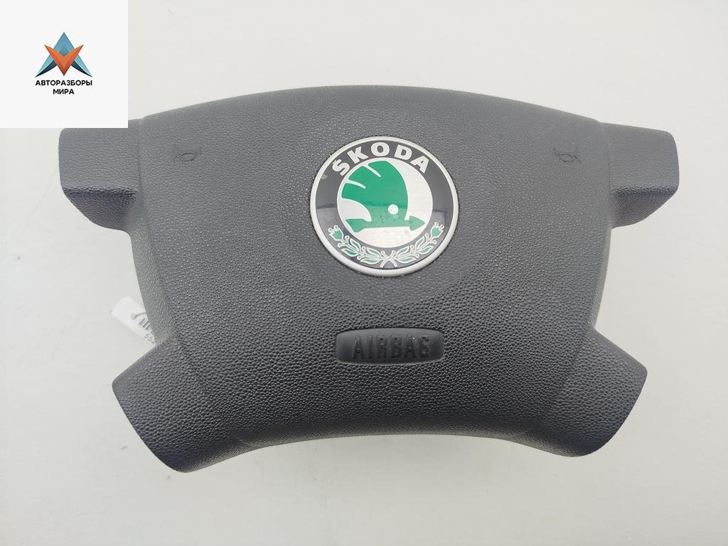 подушка безопасности водителя Skoda Fabia 1 поколение (6Y) 2000, 1.9 л., дизель, МКПП, серый, хетчбэк 5 дв. - фото №1