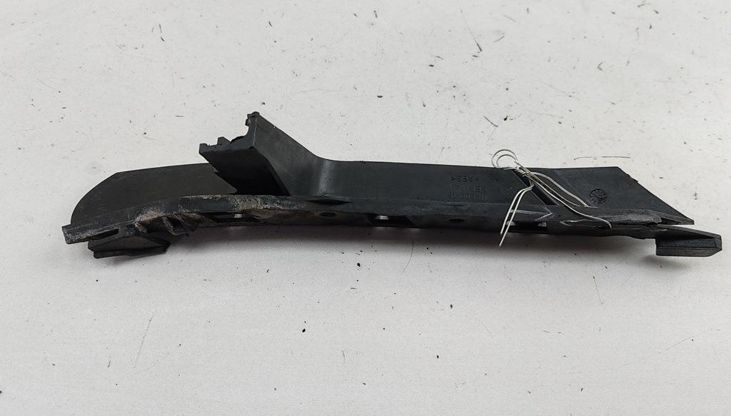 кронштейн переднего бампера BMW 5 E60/E61 2005, 2.5 л., бензин, АКПП, чёрный, седан, 7033705