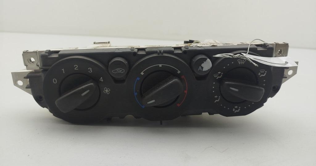 блок управления печки / климат-контроля Ford Focus II 2007, 1.8 л., дизель, МКПП, синий, универсал, 3M5T19980AD