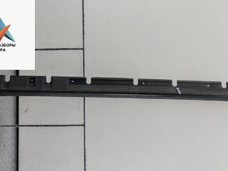 Накладка на порог наружная левая Mitsubishi Carisma 1 поколение 1998, зелёный, седан
