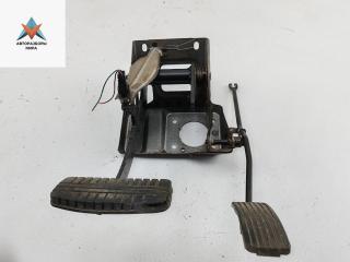 узел педальный (блок педалей) Mitsubishi Carisma 1 поколение 1998, 1.8 л., бензин, АКПП, зелёный, седан