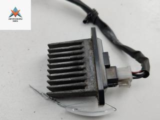 сопротивление печки Mitsubishi Carisma 1 поколение 1998, 1.8 л., бензин, АКПП, зелёный, седан, MR315051