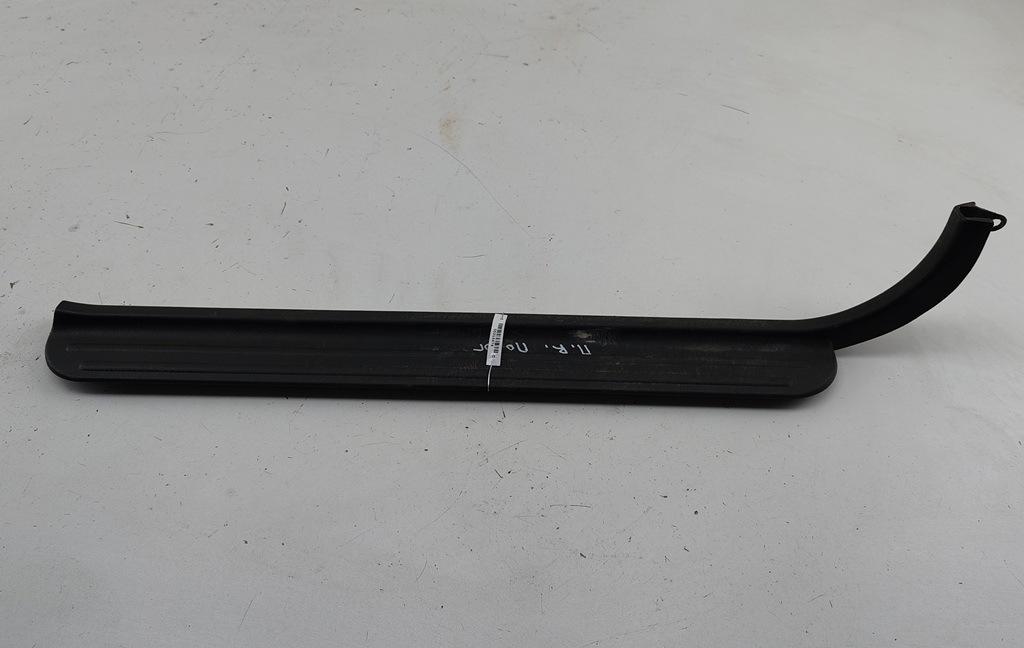 Накладка на порог внутренняя (салона) Mitsubishi Carisma 1998, 1.8 л., бензин, АКПП, зелёный, седан, MB947232