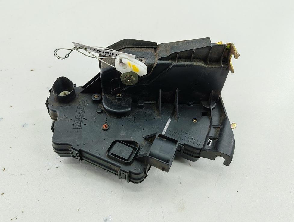 замок двери передней левой BMW 3 E46 2004, 2.0 л., бензин, МКПП, синий, седан