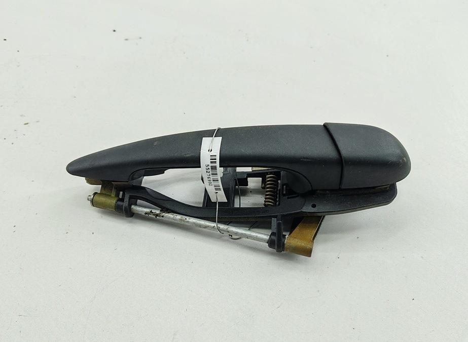 ручка наружная передняя правая BMW 3 E46 2004, 2.0 л., бензин, МКПП, синий, седан, 8253454
