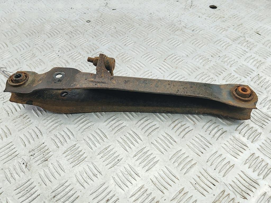 рычаг задний Mitsubishi Carisma 1998, 1.8 л., бензин, АКПП, зелёный, седан