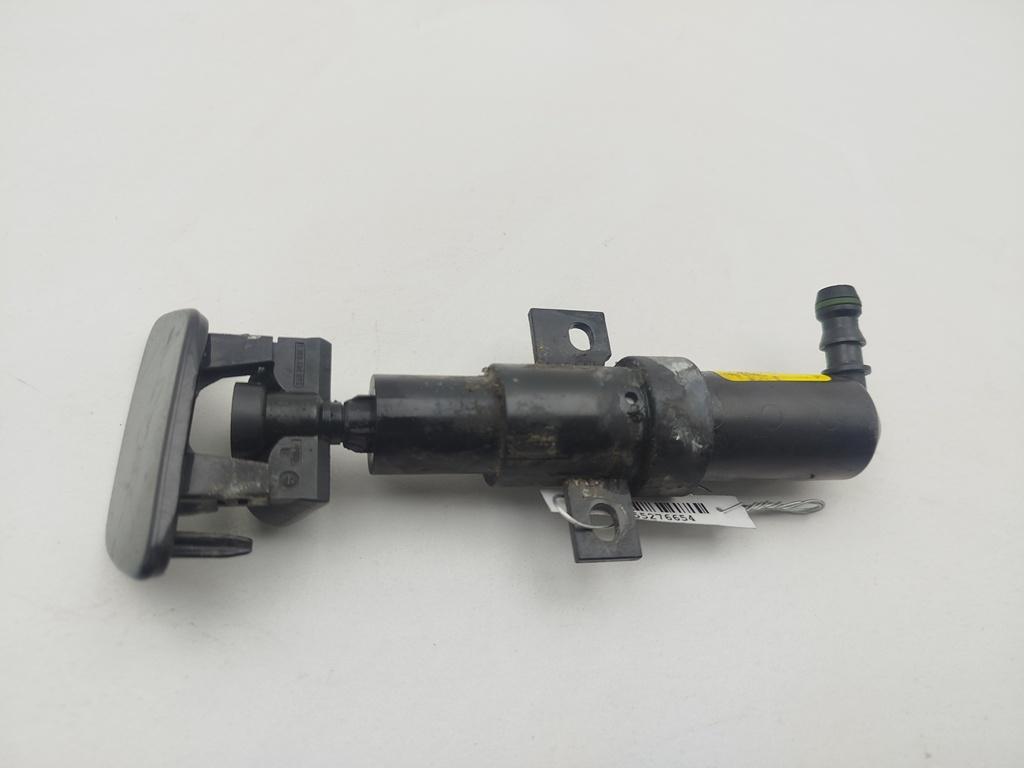 форсунка омывателя фары Volkswagen Passat B6 2007, 2.0 л., дизель, АКПП, чёрный, универсал, 3C0955103A