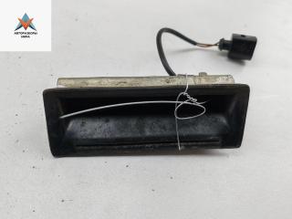 ручка крышки багажника Volkswagen Golf 4 поколение 2001, чёрный, универсал, 1J0827566D