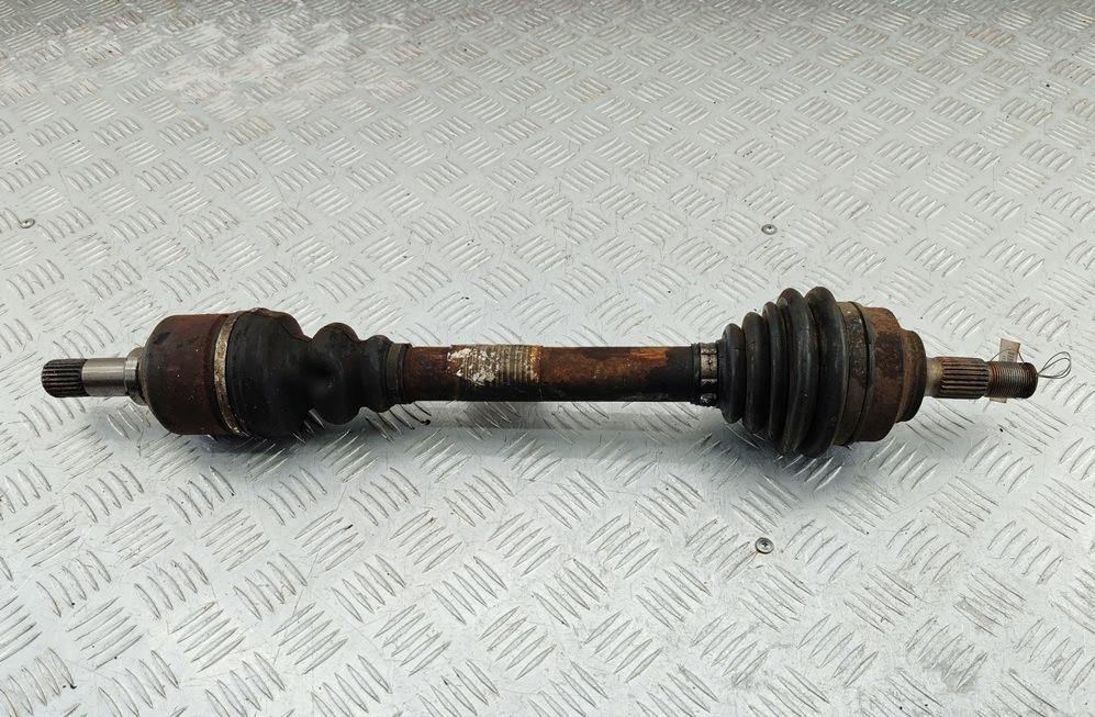 полуось передняя левая (приводной вал, ШРУС) Peugeot 307 2004, 2.0 л., бензин, МКПП, серый, кабриолет