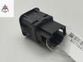Кнопка открывания лючка топливного бака Volkswagen Passat B5 1998, 1.6 л., бензин, МКПП, серый, седан, 3B0959833A - фото №2