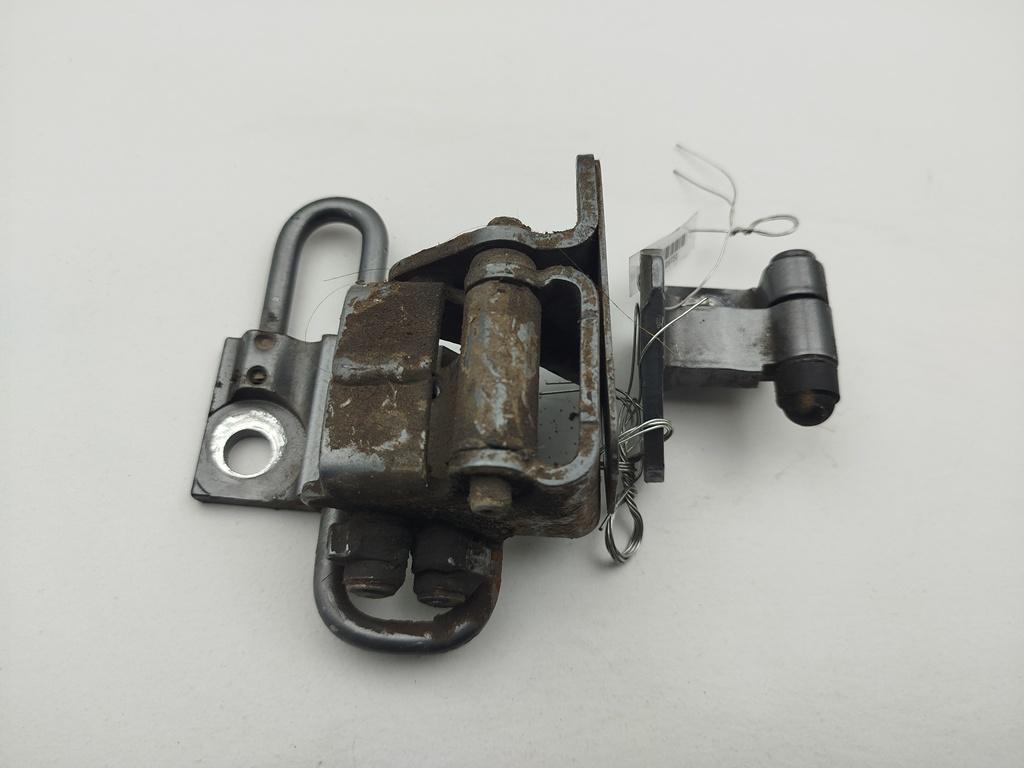 петля двери Volkswagen Passat B6 2006, серый, универсал, 3C9833411