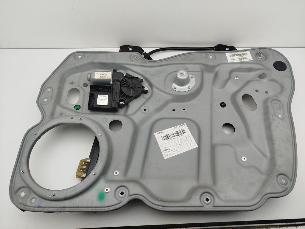 стеклоподъемник электрический передний правый Volkswagen Touran 2004, 2.0 л., дизель, МКПП, синий, минивэн, 1T1837730