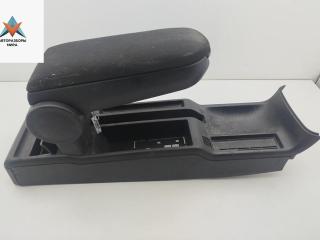 подлокотник Volkswagen Passat B5 1998, 1.6 л., бензин, МКПП, серый, седан, 3B0864207F