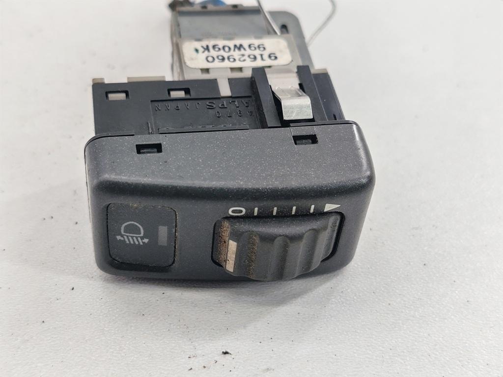 кнопка корректора фар Volvo S70 / V70 1998, 2.5 л., дизель, МКПП, синий, универсал, 9162960