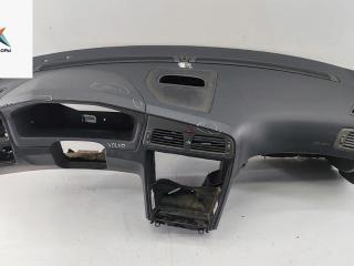 панель передняя салона (торпедо) Volvo V70 2 поколение 2002, 2.4 л., дизель, АКПП, серый, универсал, 9177707