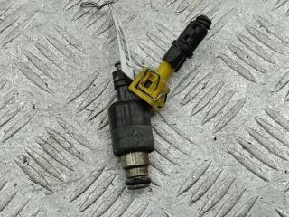 форсунка Opel Vectra B 1995, 1.6 л., бензин, МКПП, бежевый, седан, 17089276
