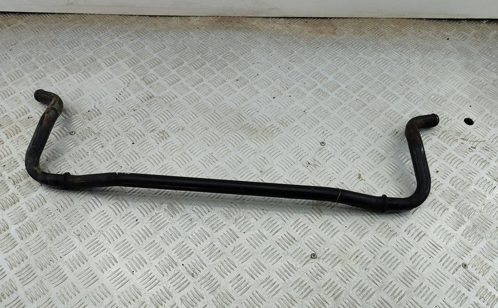 стабилизатор подвески передний Audi A4 B7 2007, 2.0 л., дизель, МКПП, чёрный, универсал - фото №1