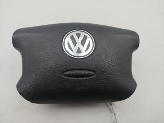 подушка безопасности водителя Volkswagen Passat B5 [рестайлинг] 2003, 2.0 л., бензин, МКПП, чёрный, универсал, 3B0880201BM