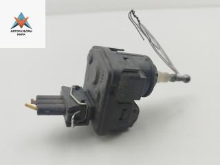 корректор фар Volkswagen Passat B5 1997, 1.8 л., бензин, МКПП, красный, универсал, 3A0941295