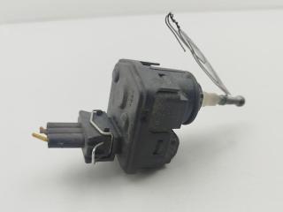 корректор фар Volkswagen Passat B5 1997, 1.8 л., бензин, МКПП, красный, универсал, 3A0941295
