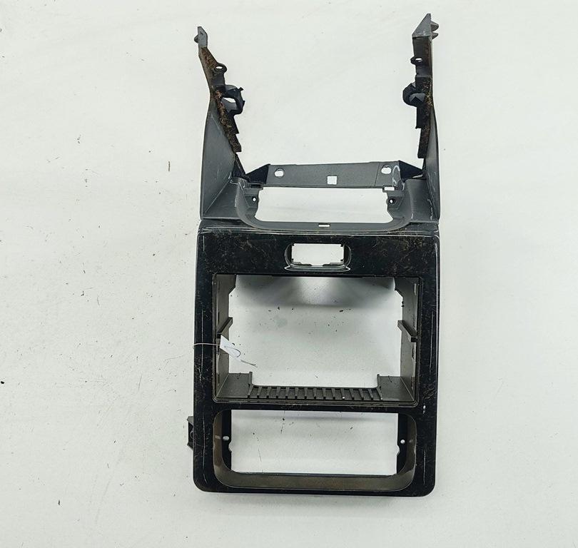 рамка под магнитолу Volvo S70 / V70 1998, 2.5 л., дизель, МКПП, синий, универсал, 9481555