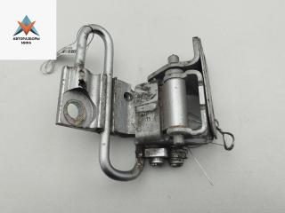 петля двери Volkswagen Golf 4 поколение 2004, серый, универсал, 1J4833411C